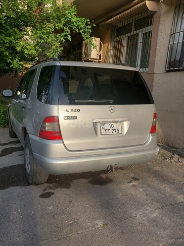Mercedes ML 320 4MATIC 2001, 270,000 km - 3.2 л - Bakı