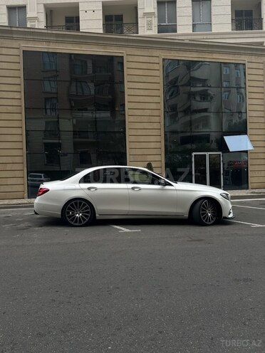 Mercedes E 220 d 2017, 99,000 km - 2.0 l - Bakı