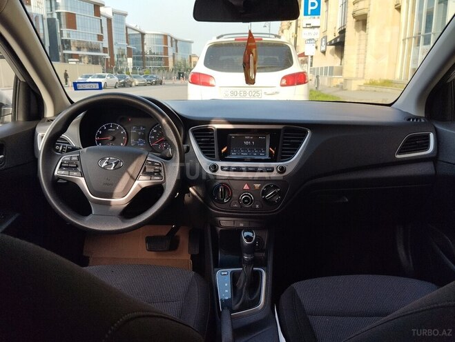 Hyundai Accent 2020, 86,905 km - 1.6 l - Bakı