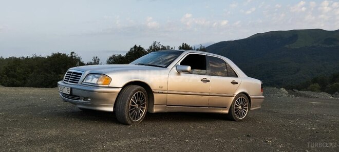 Mercedes C 200 1998, 183,654 km - 2.0 l - Ağcabədi