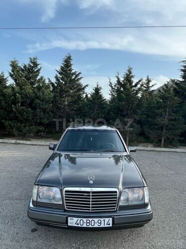 Mercedes E 200 1996, 90,445 km - 2.0 l - Bakı