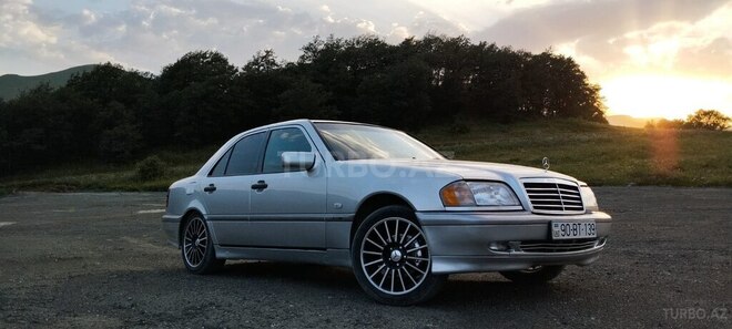 Mercedes C 200 1998, 183,654 km - 2.0 l - Ağcabədi