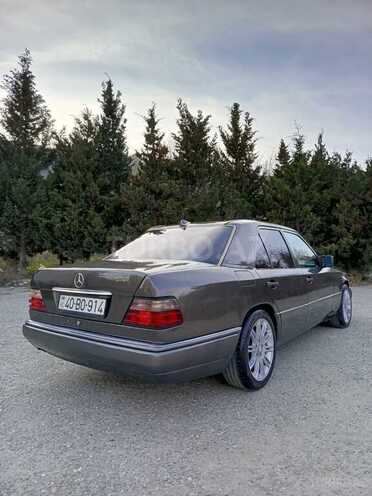 Mercedes E 200 1996, 90,445 km - 2.0 l - Bakı