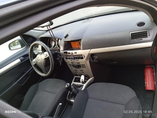 Opel Astra 2007, 190,000 km - 1.3 л - Bakı
