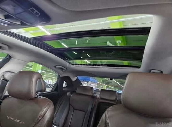 Hyundai Grandeur 2015, 201,000 km - 2.2 л - Bakı