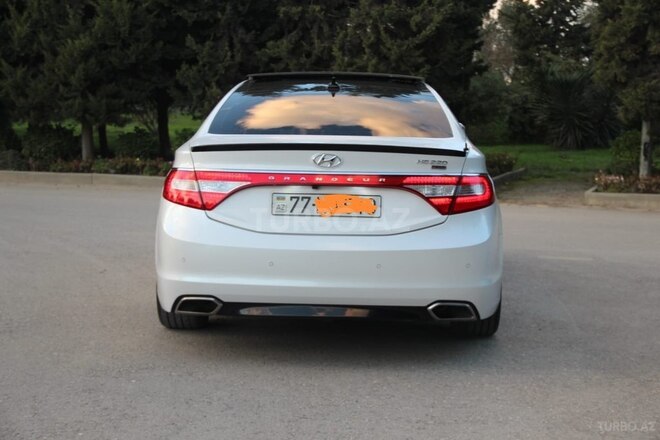 Hyundai Grandeur 2015, 201,000 km - 2.2 л - Bakı