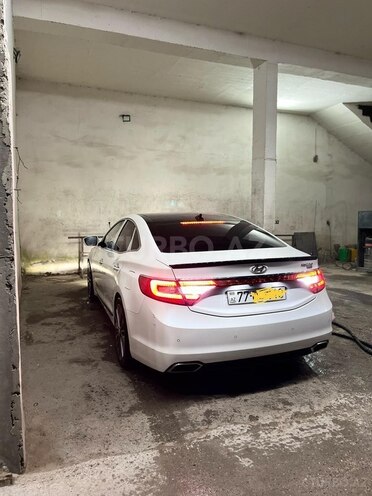 Hyundai Grandeur 2015, 201,000 km - 2.2 л - Bakı