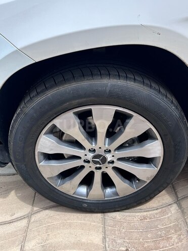 Mercedes GLS 450 4MATIC 2017, 203,000 km - 3.0 л - Bakı
