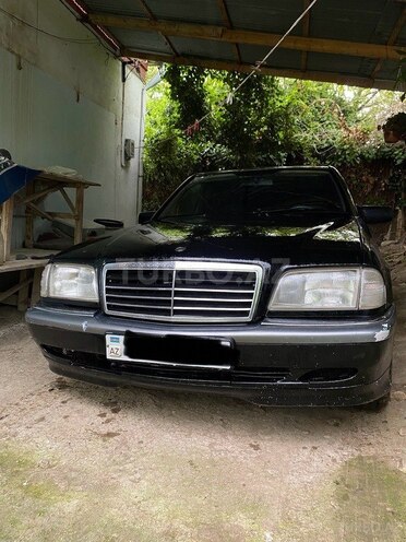 Mercedes C 220 1994, 541,563 km - 2.2 l - Bərdə