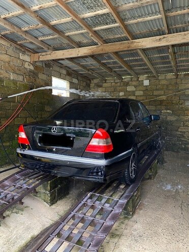 Mercedes C 220 1994, 541,563 km - 2.2 l - Bərdə