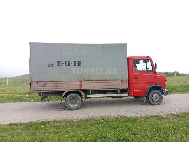 Mercedes 609 D 1991, 355,000 km - 3.9 l - Şamaxı