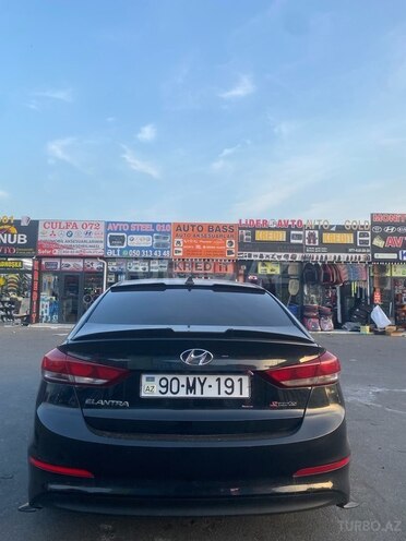 Hyundai Elantra 2017, 180,000 km - 2.0 l - Bakı