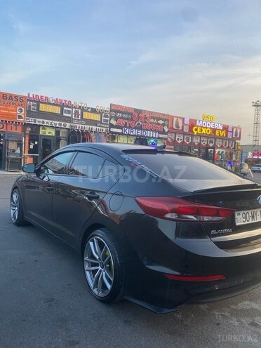 Hyundai Elantra 2017, 180,000 km - 2.0 l - Bakı