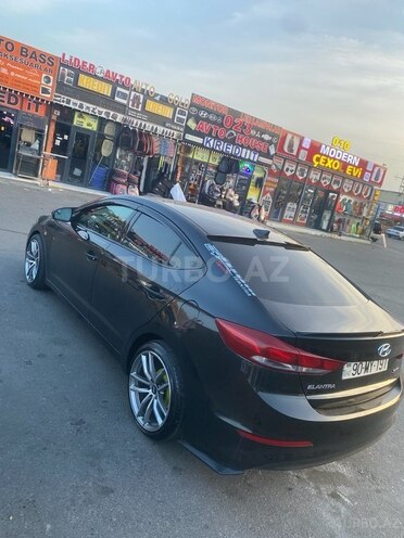 Hyundai Elantra 2017, 180,000 km - 2.0 l - Bakı