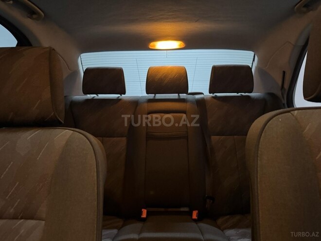 Mercedes E 240 2001, 348,000 km - 2.6 л - Bakı
