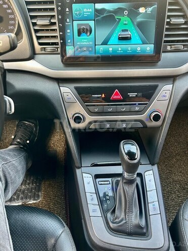 Hyundai Elantra 2016, 200,501 km - 1.6 l - Bakı