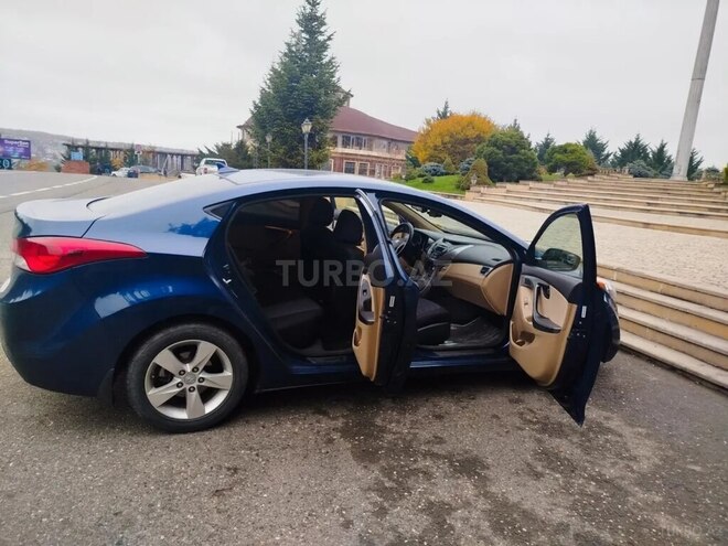 Hyundai Elantra 2013, 170,430 km - 1.8 l - Bakı
