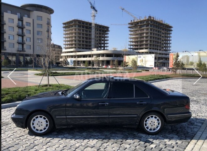 Mercedes E 220 d 2000, 490,000 km - 2.2 l - Salyan