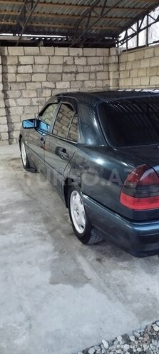 Mercedes C 180 2000, 850,000 km - 1.8 l - Xudat