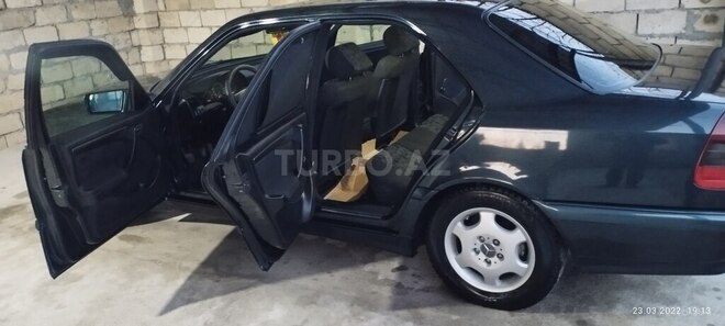 Mercedes C 180 2000, 850,000 km - 1.8 l - Xudat