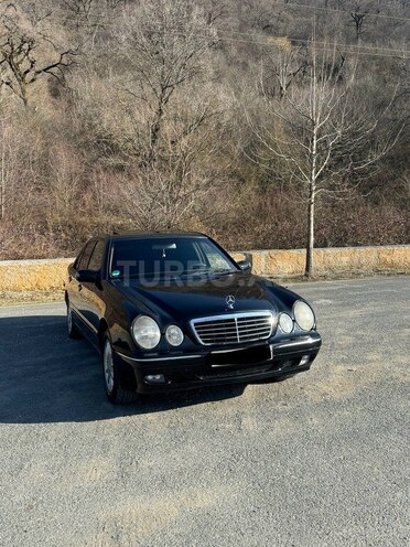 Mercedes E 220 d 2001, 434,000 km - 2.2 l - Bakı