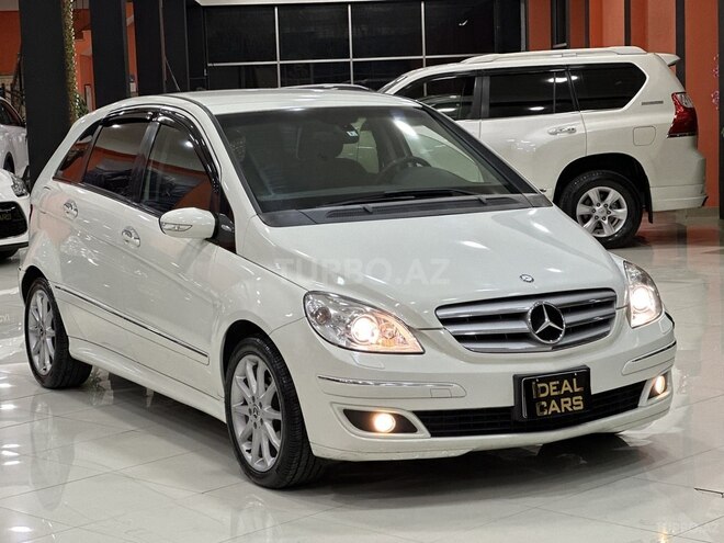 Mercedes B 170-5