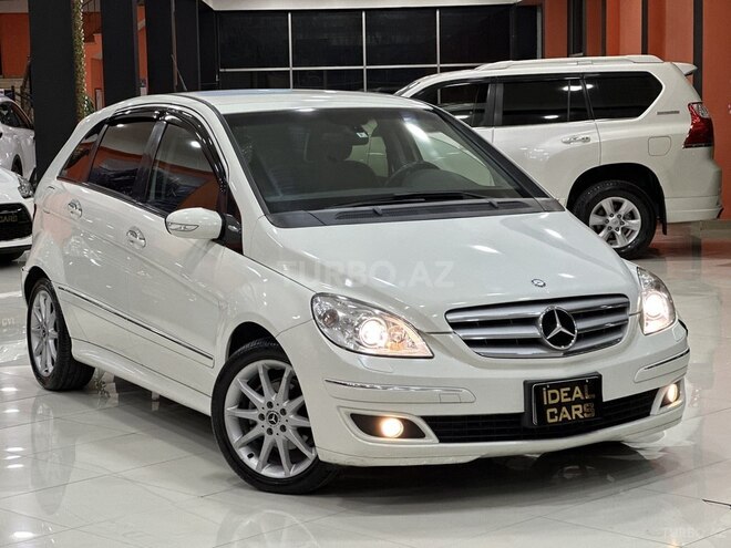 Mercedes B 170-4
