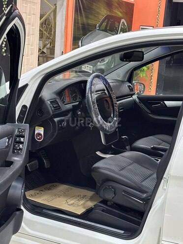 Mercedes B 170-16