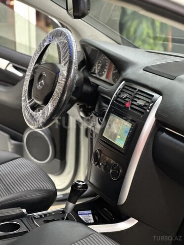 Mercedes B 170-11
