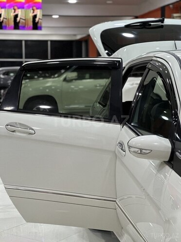 Mercedes B 170-33