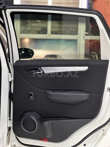 Mercedes B 170-25