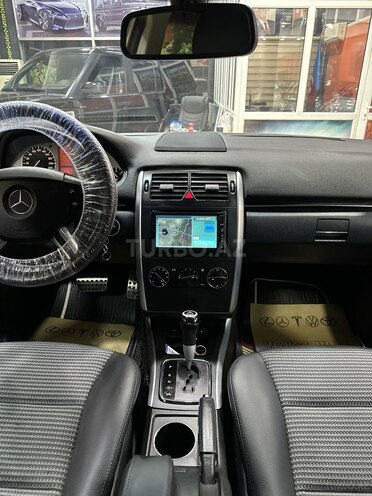 Mercedes B 170-10