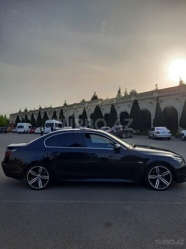 BMW 523 2005, 380,000 km - 2.5 l - Gəncə