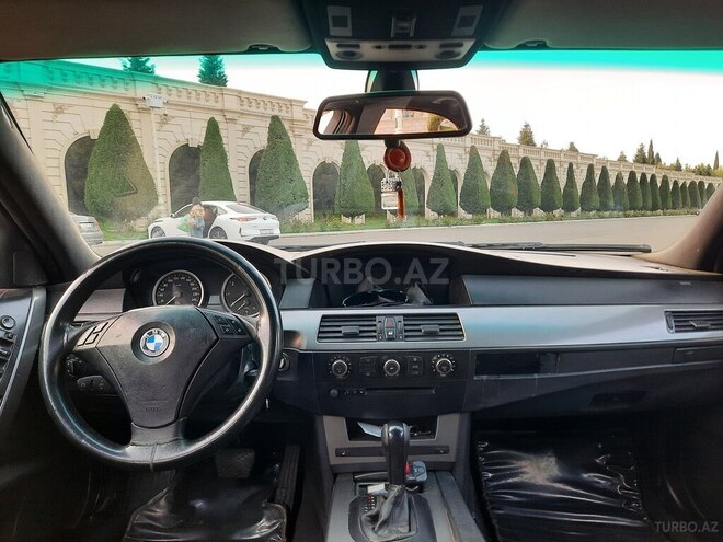 BMW 523 2005, 380,000 km - 2.5 l - Gəncə
