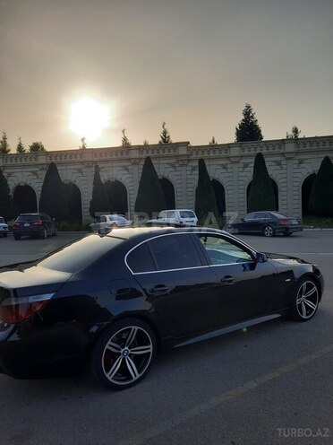 BMW 523 2005, 380,000 km - 2.5 l - Gəncə