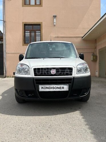 Fiat Doblo 2010, 218,000 km - 1.3 l - Bakı
