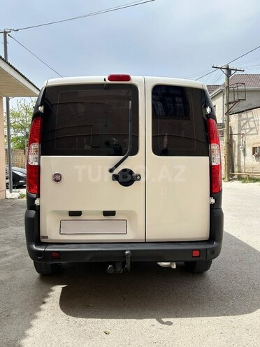 Fiat Doblo 2010, 218,000 km - 1.3 l - Bakı