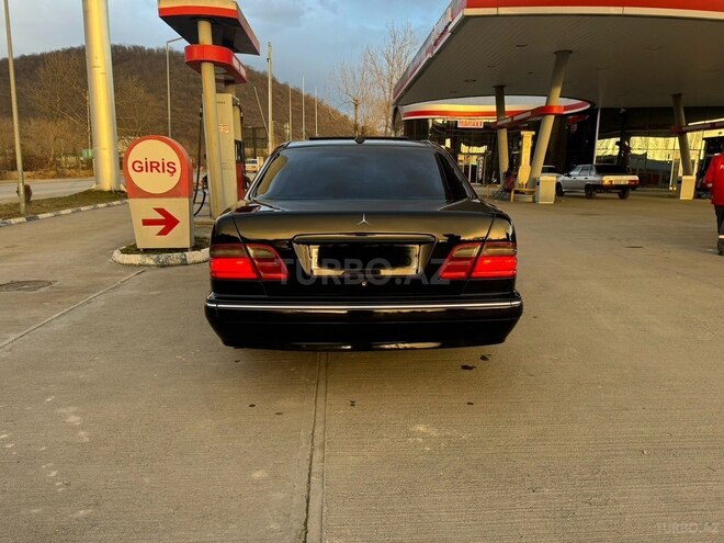 Mercedes E 220 d 2001, 434,000 km - 2.2 l - Bakı