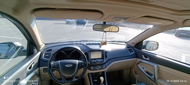 Chery  2015, 257,000 km - 2.0 l - Bakı