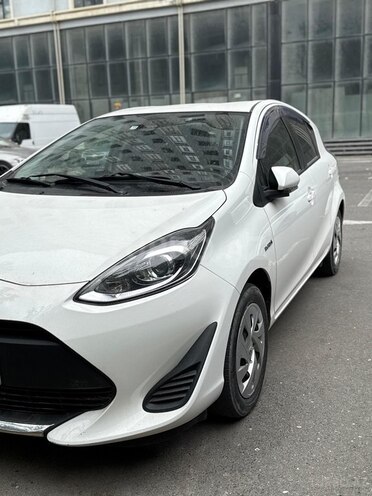Toyota Aqua 2019, 74,000 km - 1.5 l - Bakı