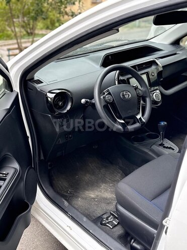 Toyota Aqua 2019, 74,000 km - 1.5 l - Bakı