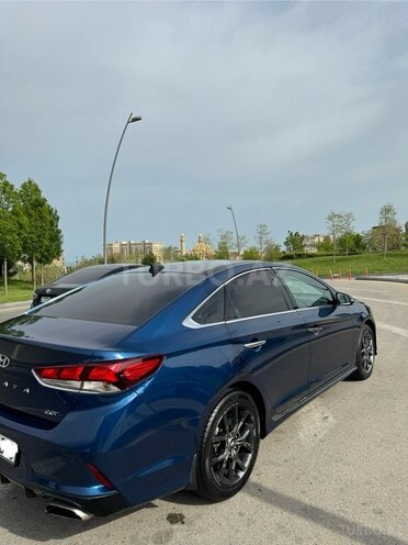 Hyundai Sonata-6