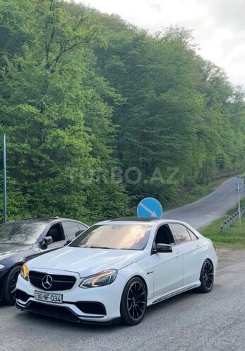 Mercedes E 200 2013, 250,000 km - 1.8 l - Bakı