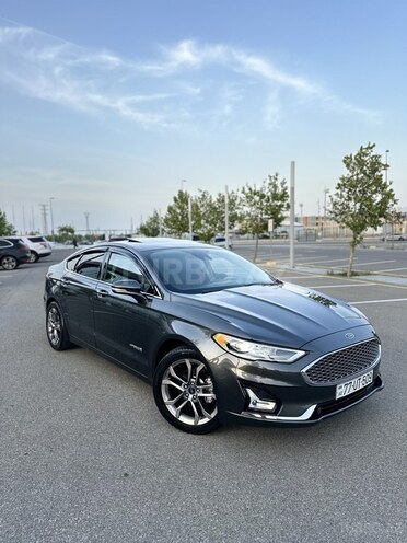Ford Fusion (North America) 2019, 58,000 km - 2.0 л - Bakı