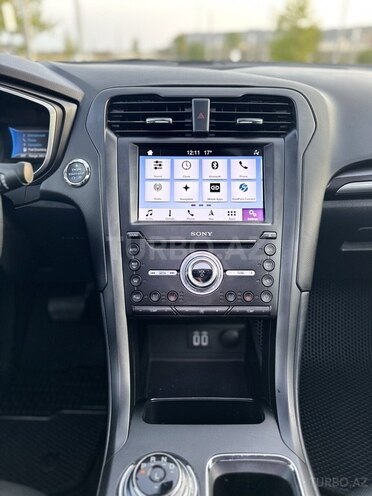 Ford Fusion (North America) 2019, 58,000 km - 2.0 л - Bakı