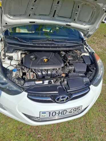 Hyundai Elantra 2012, 217,261 km - 1.8 l - Şəki