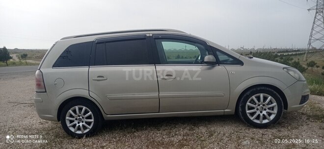 Opel Zafira 2005, 403,650 km - 2.2 l - Bakı