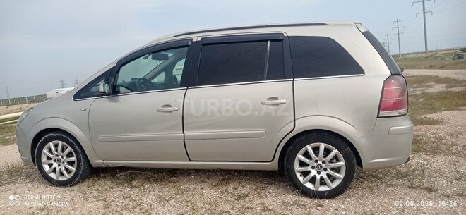 Opel Zafira 2005, 403,650 km - 2.2 l - Bakı
