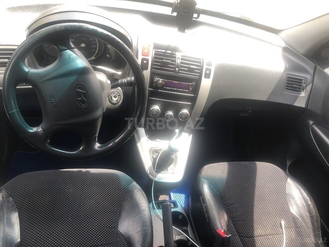 Hyundai Tucson 2007, 200,000 km - 2.0 l - Bakı