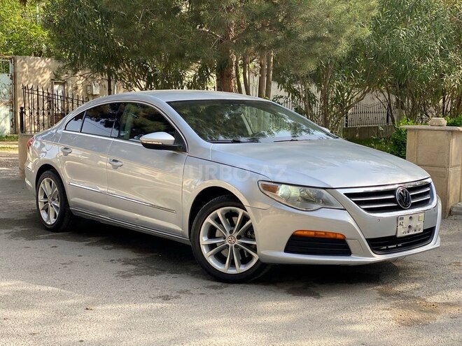 Volkswagen Passat CC-1